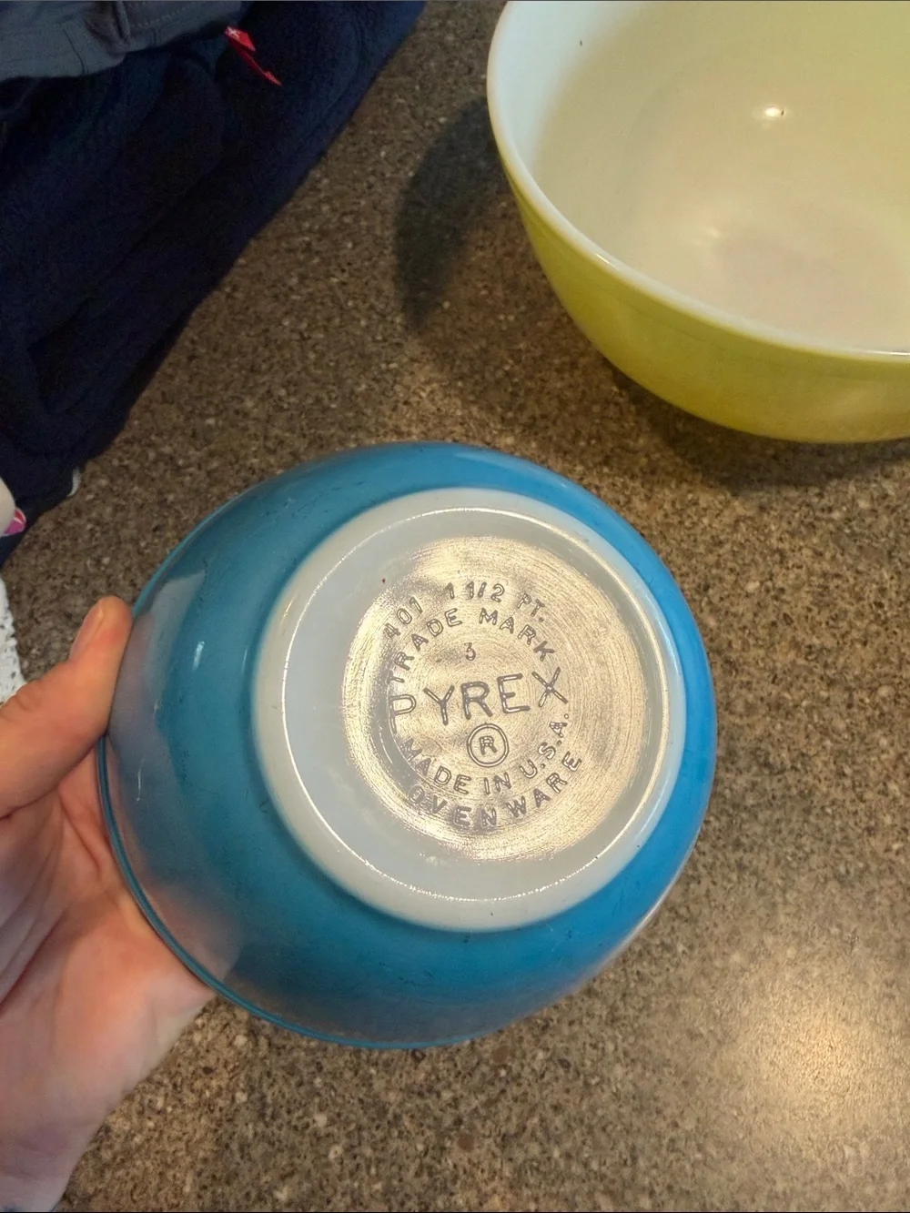 Pyrex Yellow, Red & Blue Mixing Bowl Set - vintage
